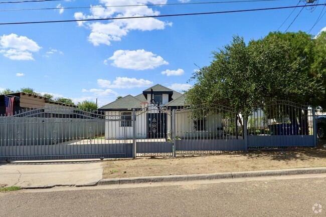 Building Photo - 4544 La Cienega Ln Rental