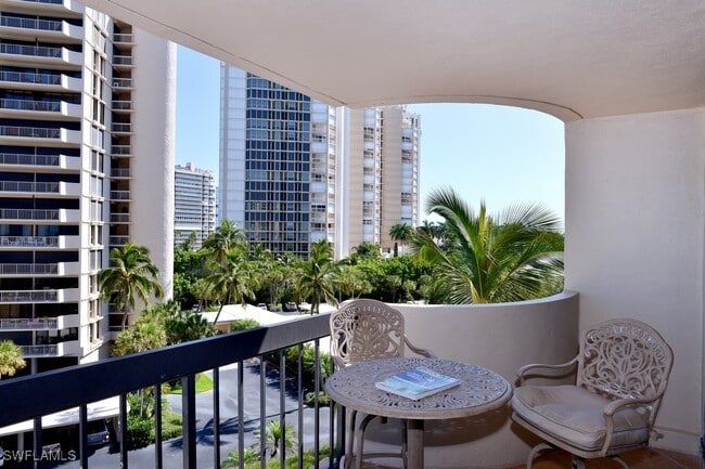 Photo - 4001 Gulf Shore Blvd N Unidad 500