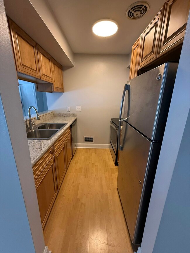 Photo - 6909 Harvard Ln