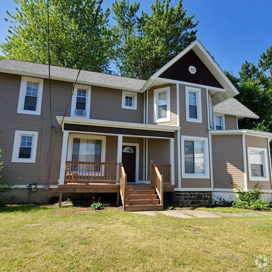 Front Deck of Townhouse unit - 410 County St Rental