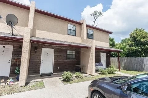 Photo - 6913 Cherry St