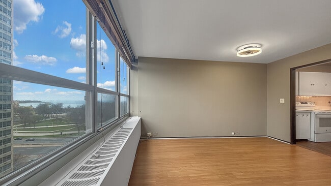 Photo - 3550 N Lake Shore Dr Unidad 1009