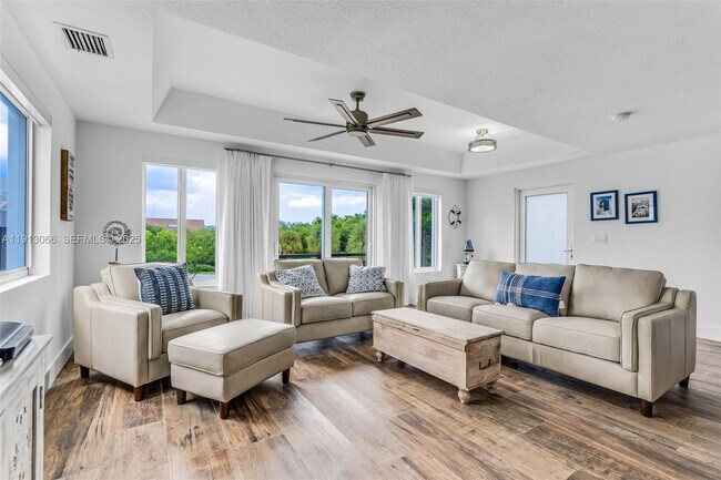 Photo - 94825 Overseas Hwy