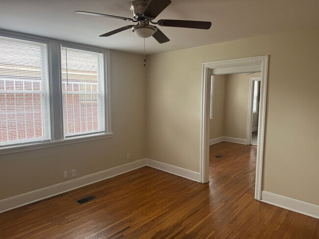 Photo - 820 Maury St Unit 2