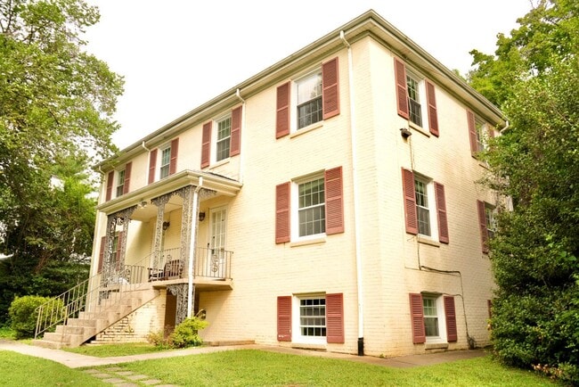 Building Photo - 101 Bollingwood Rd Unit Apt #B