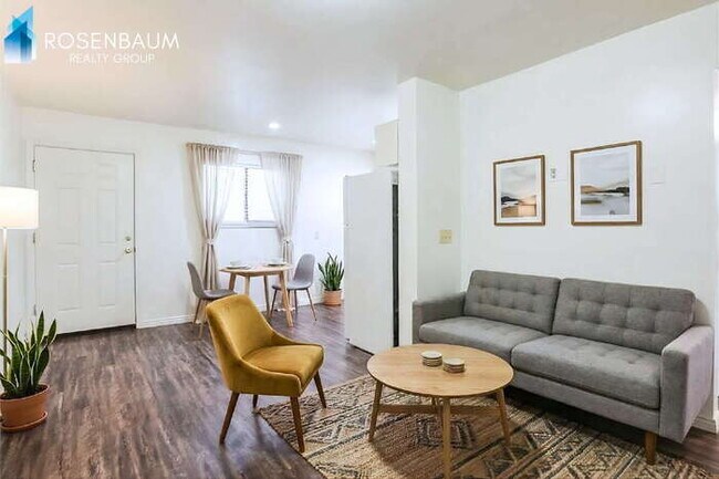 770 N Dodge Blvd Unit 22