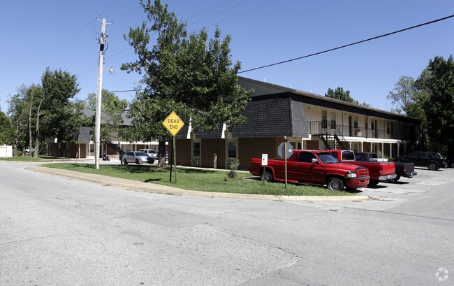 Photo - Chestnut Apartments