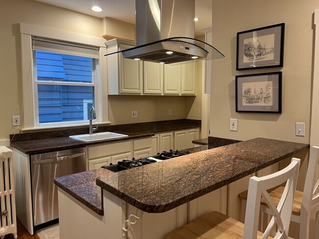 Photo - 182 Magazine St Unit 1
