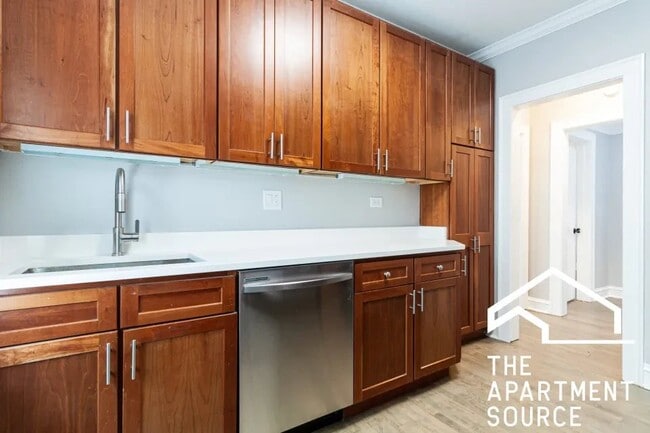 Photo - 1352 W Carmen Ave Unit 1352 West Carmen Avenue
