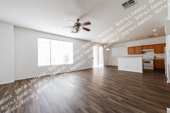 Photo - 10417 W Windsor Ave