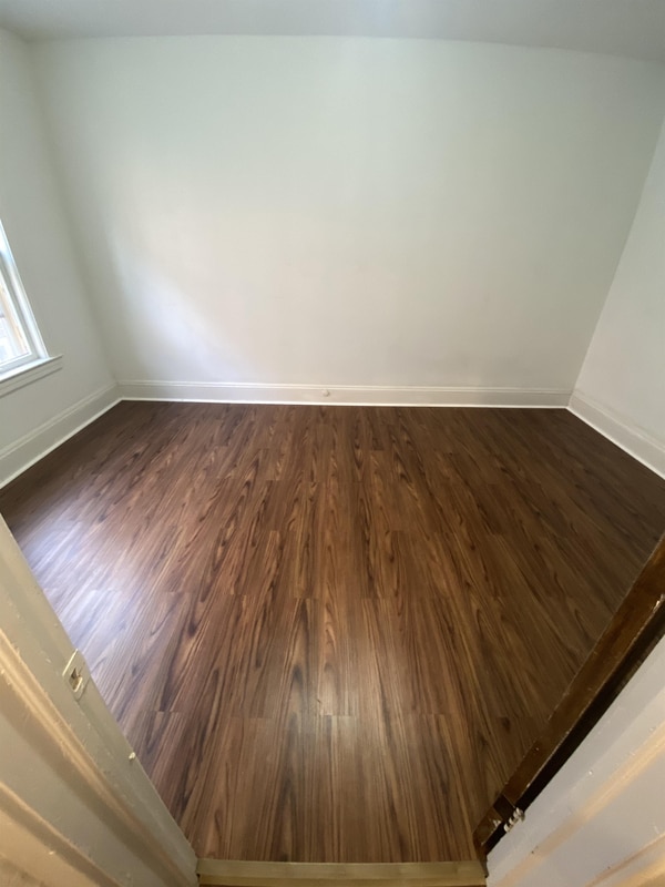 Photo - 1442 W 101st St