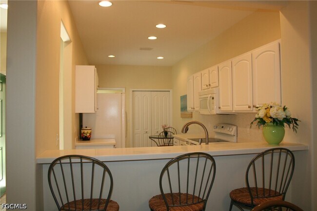 3600 Rue Alec Loop Unit 4