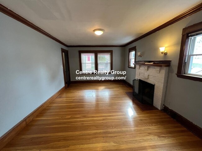 Building Photo - 30 Slade St