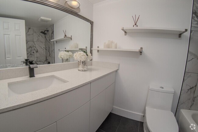 Building Photo - 18181 NE 31st Ct Unit 1605 Rental
