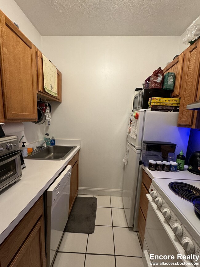 Photo - 111 Norway St Unit 204