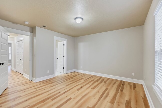 Photo - 3BR/2.5 Bath Townhome