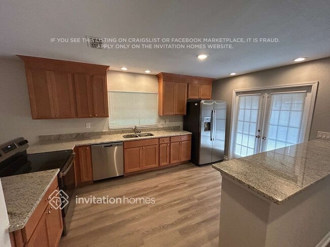 Photo - 548 Oak Creek Dr