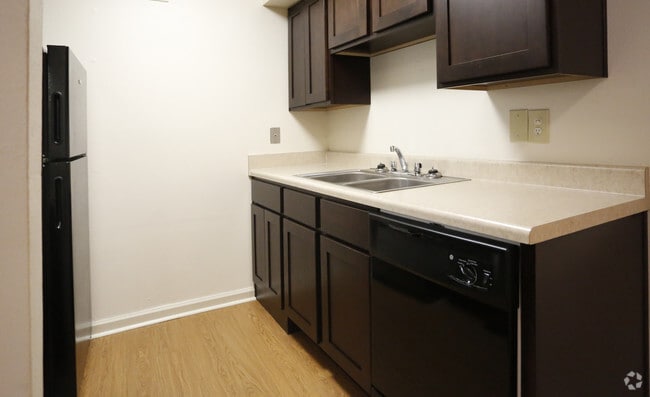 1 Bedroom / 1 Bath -550 SF