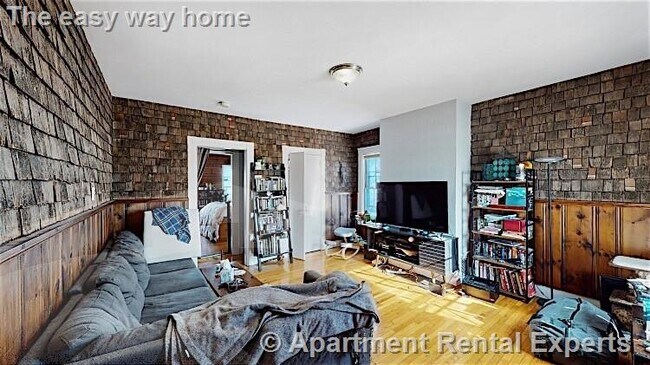 Photo - 58 Atherton St Unidad #2