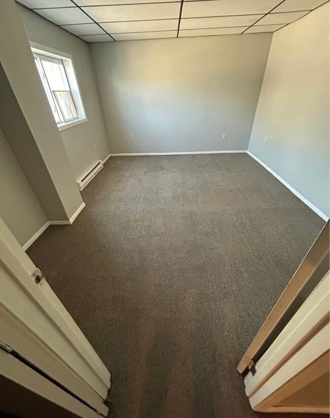 bed 1 - 825 Wood St Unit 831