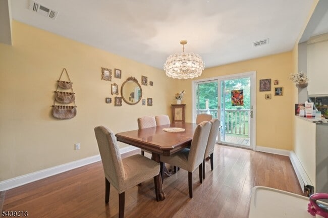 2 Lyonsville Rd