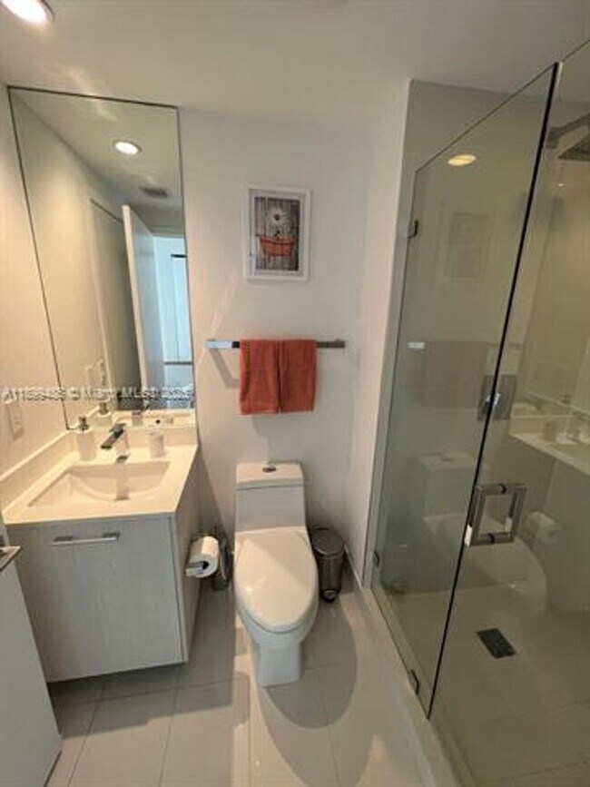 Photo - 55 SW 9th St Unidad 55 SW 9th St  3308