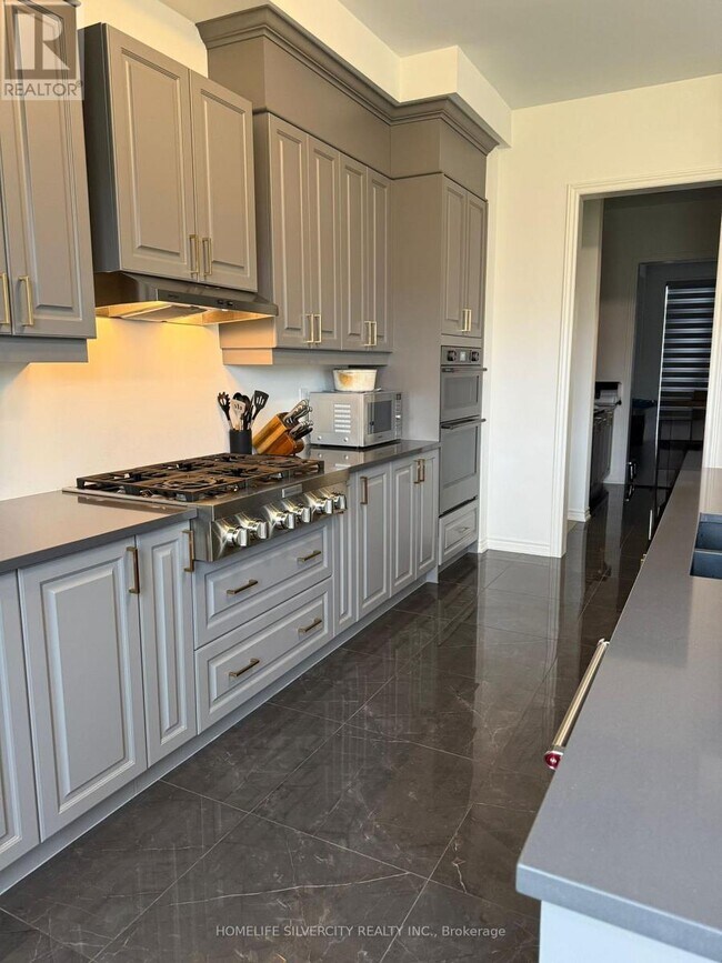 Photo - 23 Marigold Blvd.