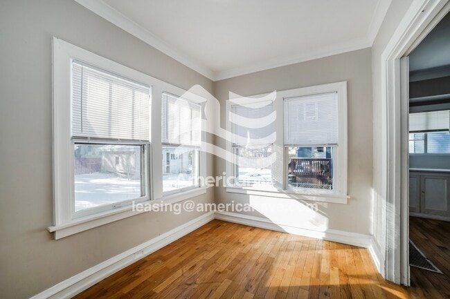 Photo - 1614 W Callender Ave