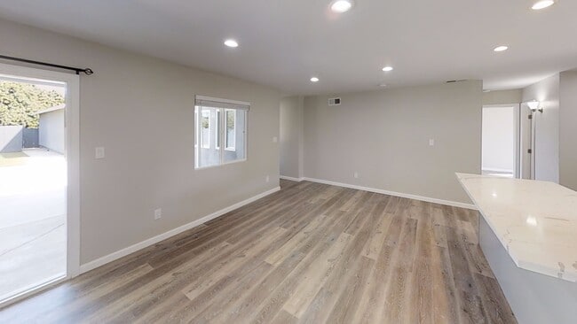 Photo - 5BD/2BA with Garage! (Lease out, pending s...