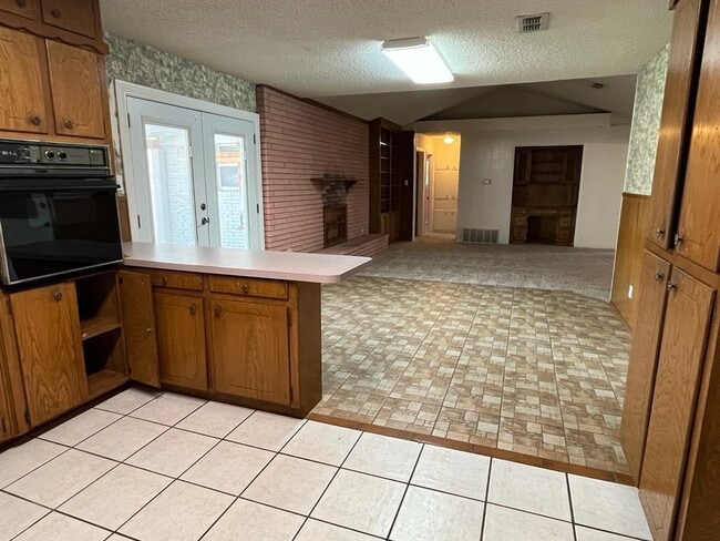 Photo - 3608 Tarrant Main St