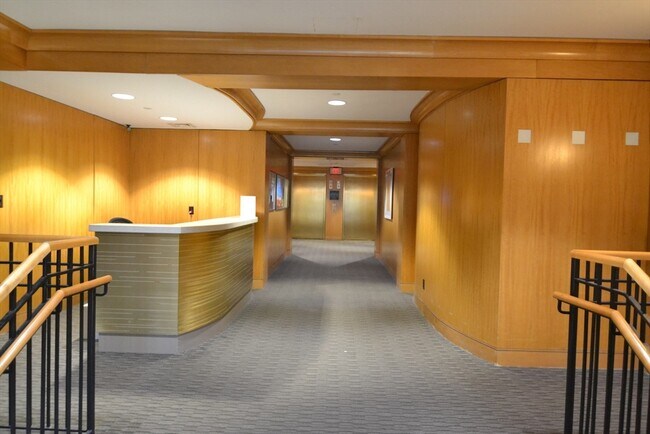 Photo - 75 Peterborough St Unit 114