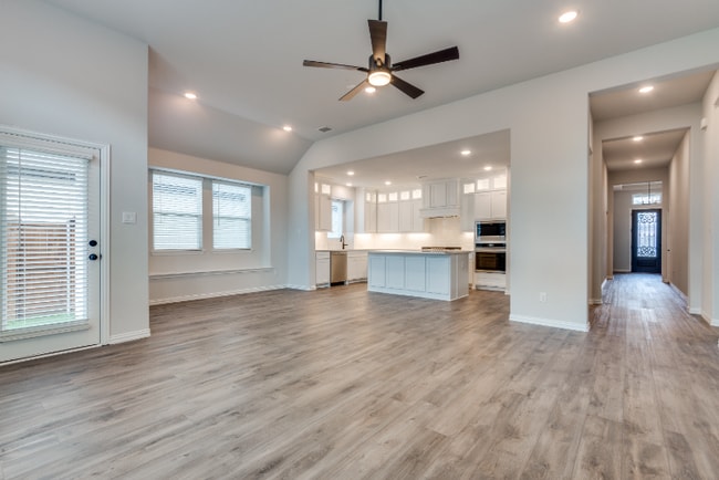 Photo - 6209 White Creek Drive