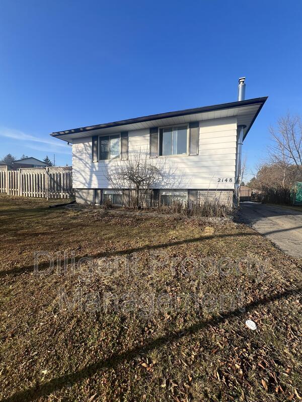 Photo - 2148 Springwood Rd