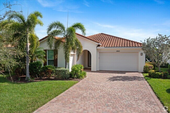 Building Photo - 10017 SW Oak Tree Cir Rental