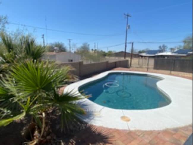 Photo - 819 E Alturas St