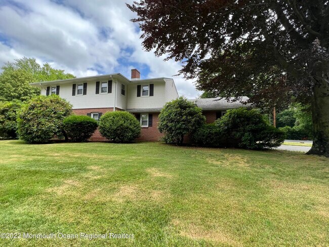 Photo - 722 Grassmere Avenue