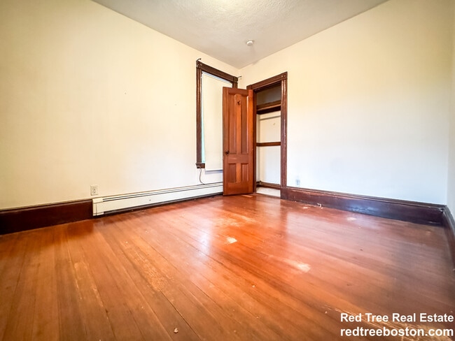 Photo - 86 Chestnut St Unit 3-bed 1-bath Brookliine
