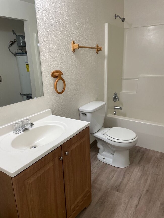 Photo - Duplex For Rent PENDING APPLICATIONS!!