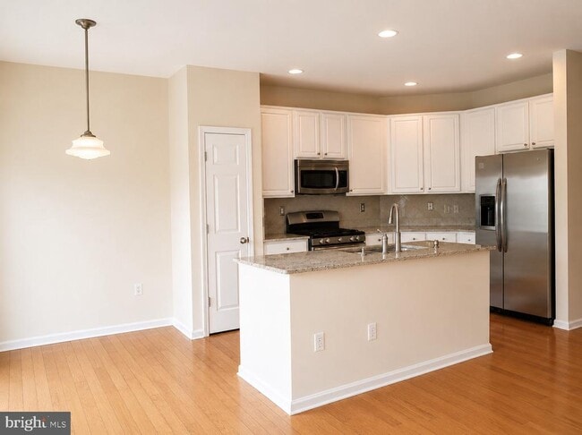 Photo - 21002 Kittanning Ln