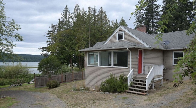 Building Photo - 2 bed 1.5 bath in Blyn Rental