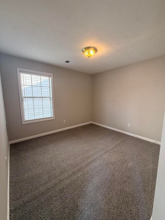 Photo - 537 Vonbryan Trace