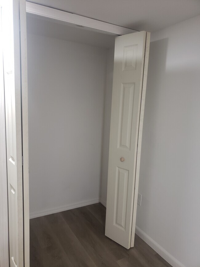 Photo - 173 Hudson Ave Unidad 1 Bedroom apartment