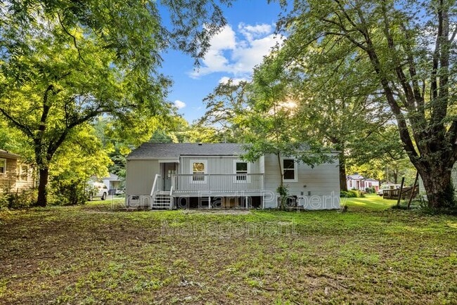 Photo - 829 Meadowbrook Dr