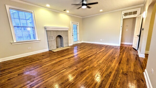 Photo - 3311 Lexington Rd