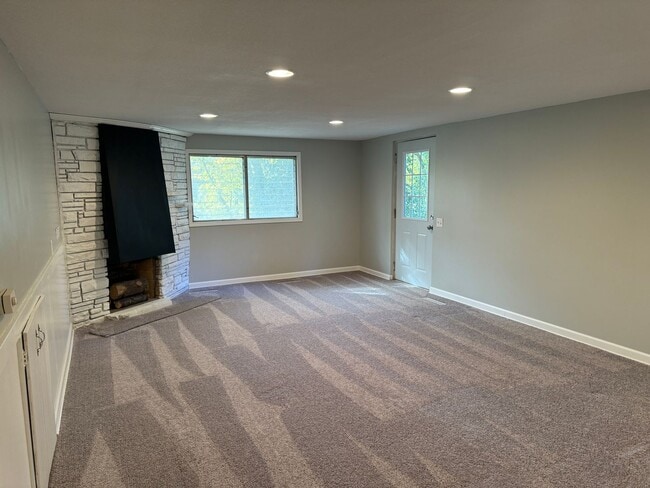 Photo - 2509 Homestead Ln