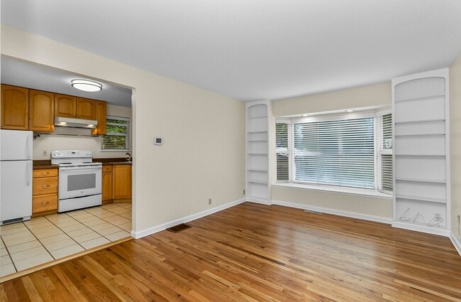 Photo - Shoreline home for rent!