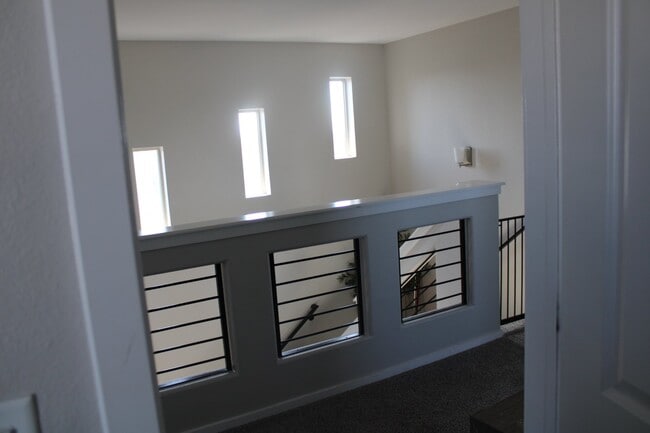 Photo - 13909 Summer View Ave