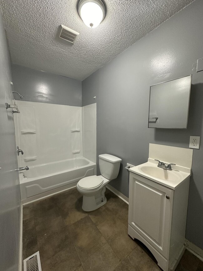 Photo - 820 Blake St