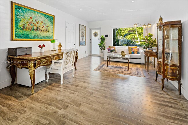 Building Photo - 1460 Marseille Dr Rental