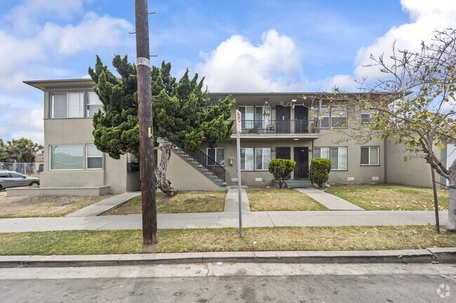 Building Photo - 7015 8th Ave Rental